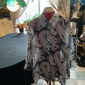 Chic Paisley Women's Blouse - Black and White